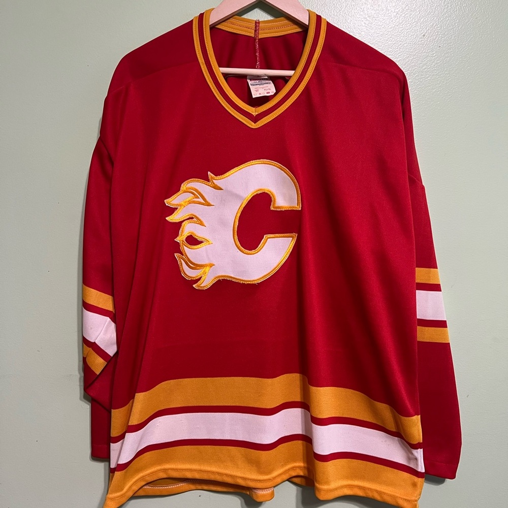 Vintage Calgary Flames Jersey